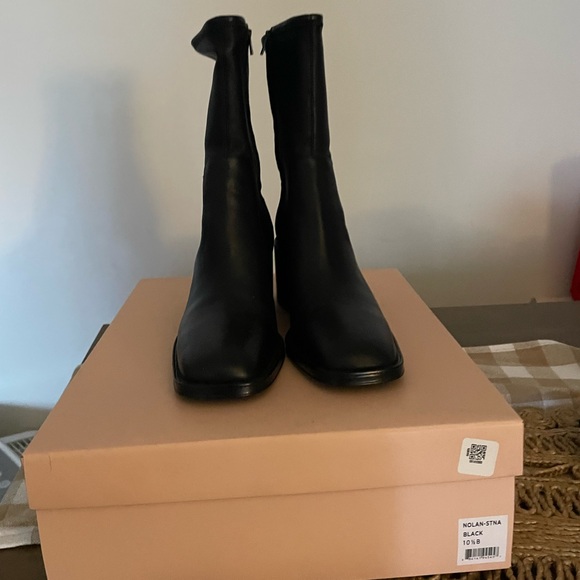 Loeffler Randall Roxy stretch boot